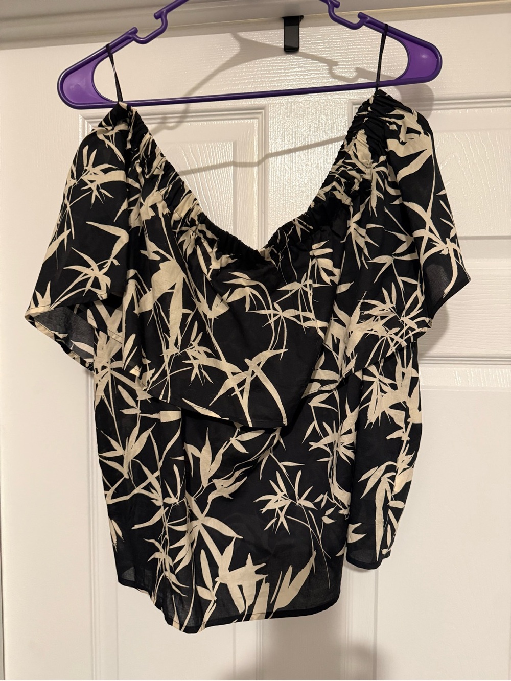Black and Cream Off-Shoulder Floral Print Women's Crop Top